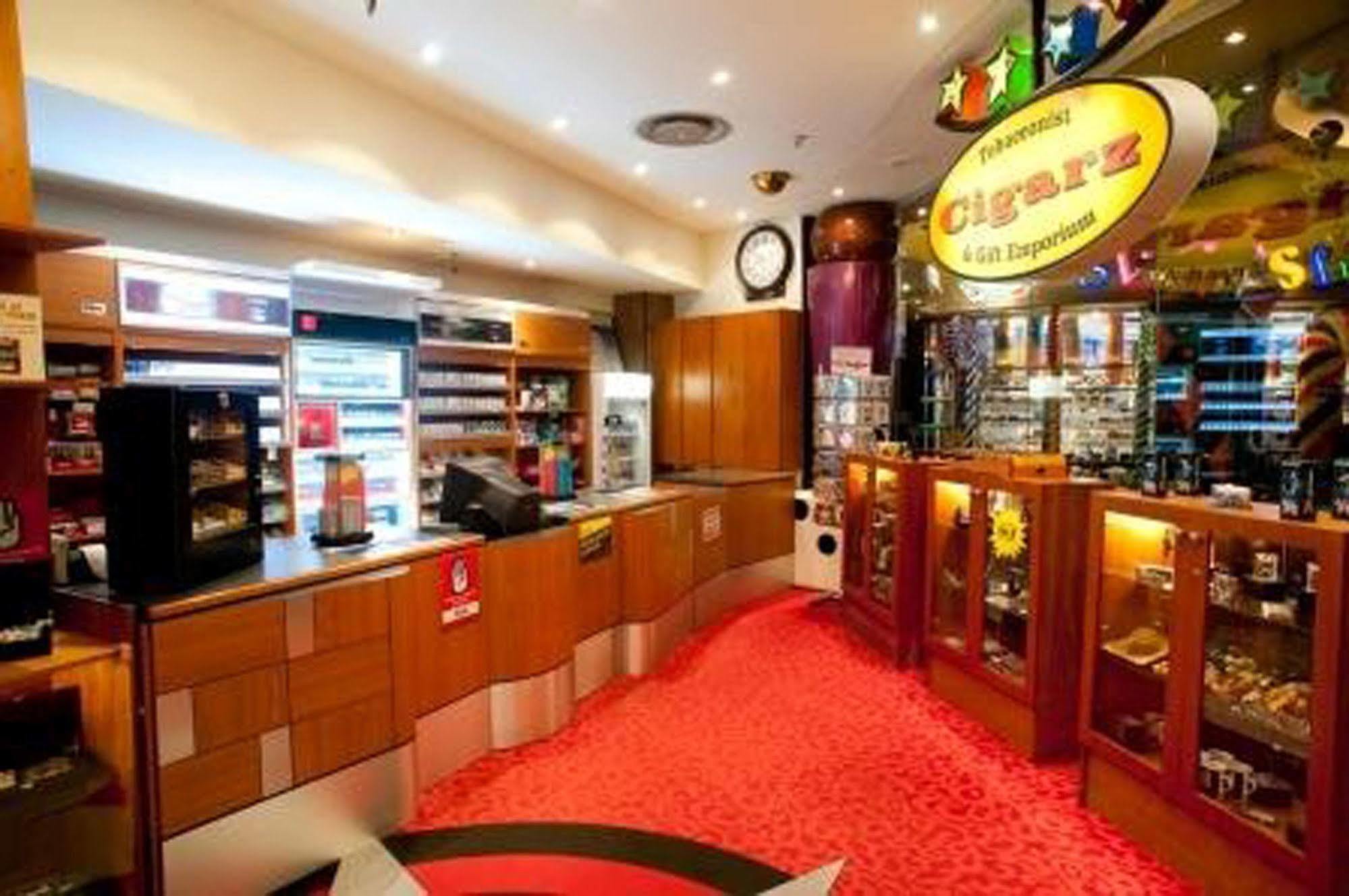Carnival Club Hotel Johannesburg Bagian luar foto